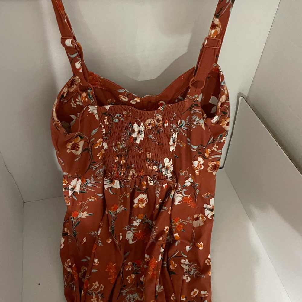 Dress - Picture 3 of 4